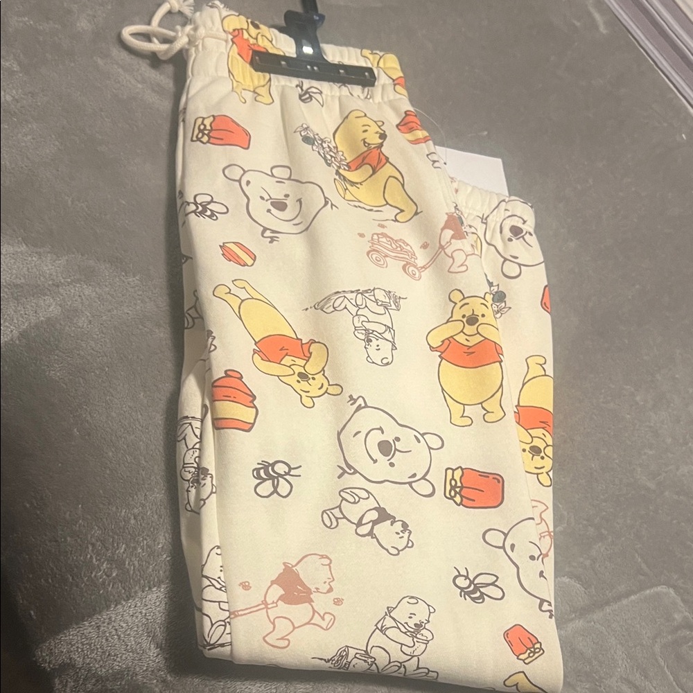 Winnie the Pooh JR jogger Pants - Picture 3 of 7